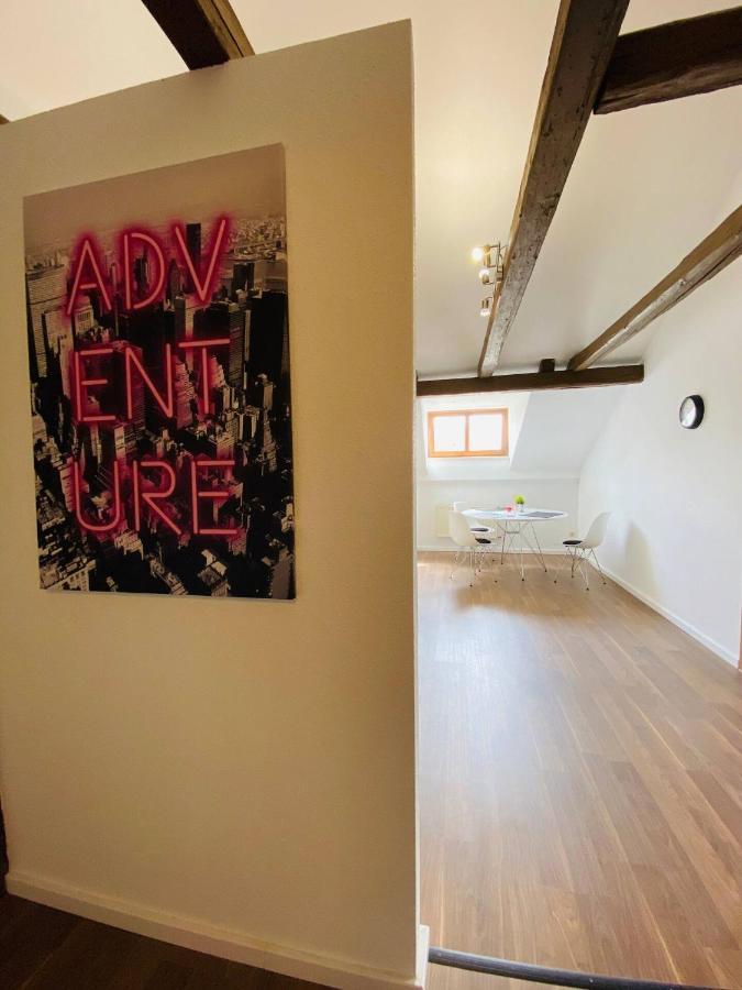 Yourfavoritebed Designapartment Im Zentrum 10 Zwickau Buitenkant foto