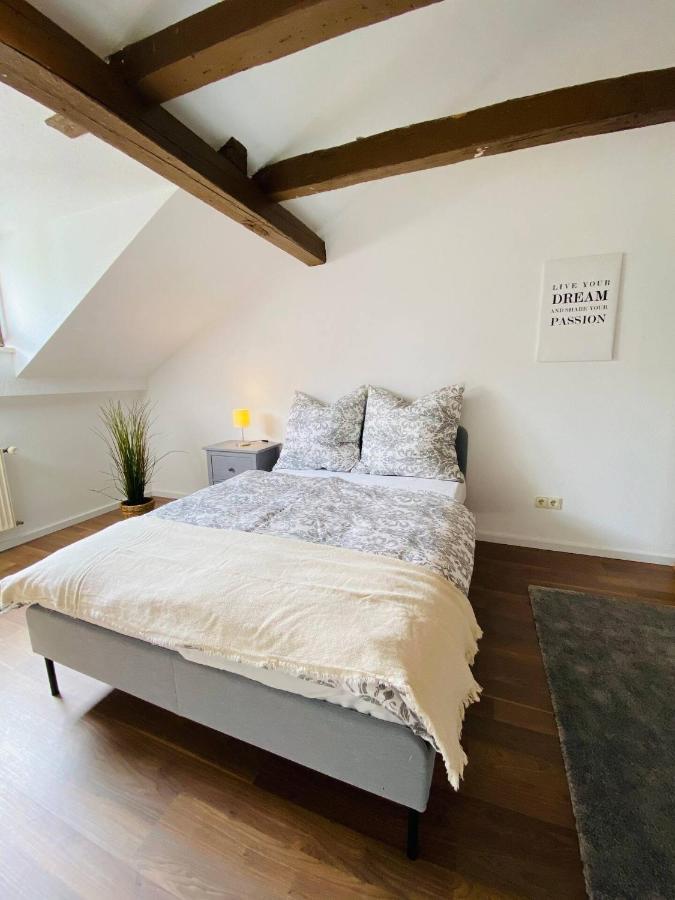 Yourfavoritebed Designapartment Im Zentrum 10 Zwickau Buitenkant foto